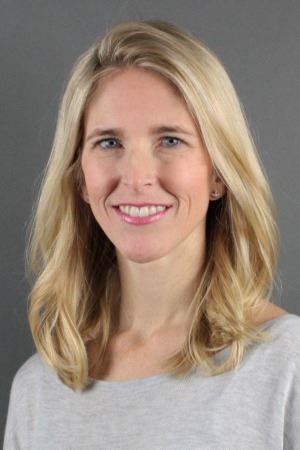 Sarah Carroll headshot